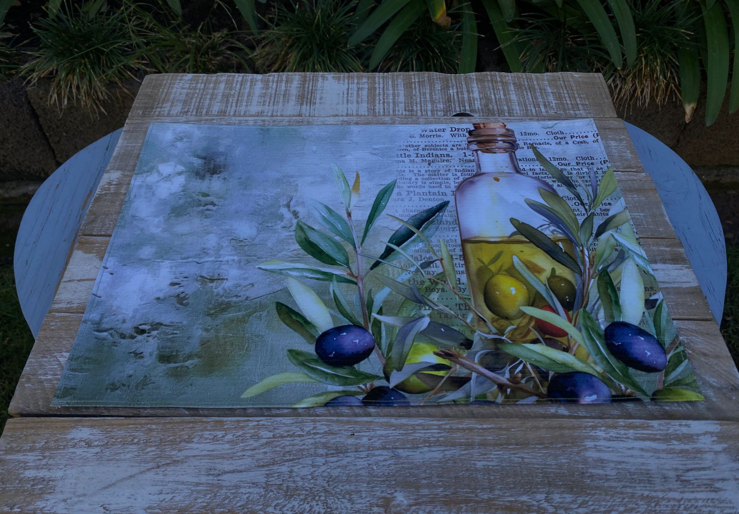 Printed Placemat Olives