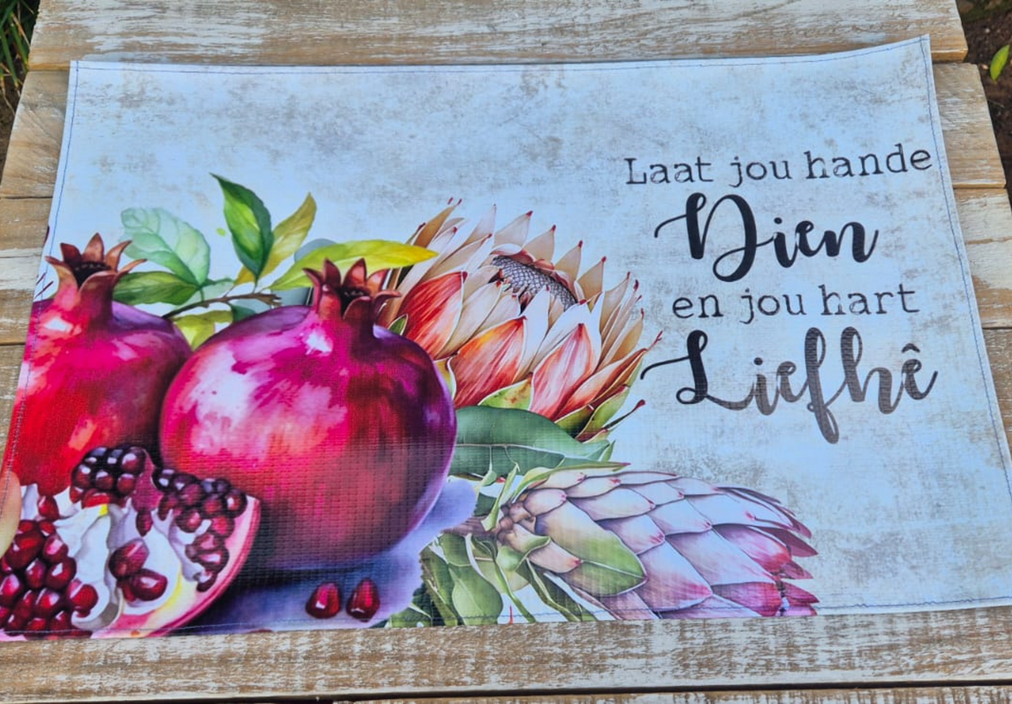 Printed Placemat Pomegranate